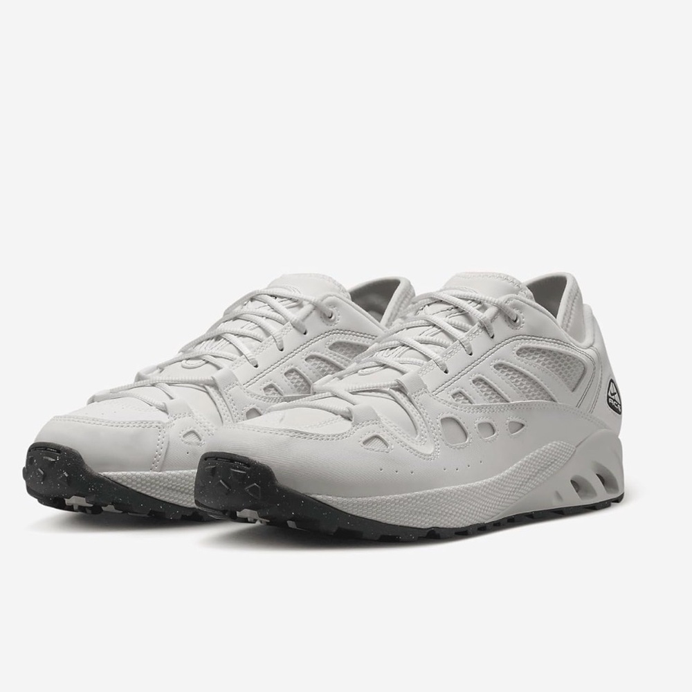 Nike ACG Air Exploraid Mens | Size 6.5 | Color white